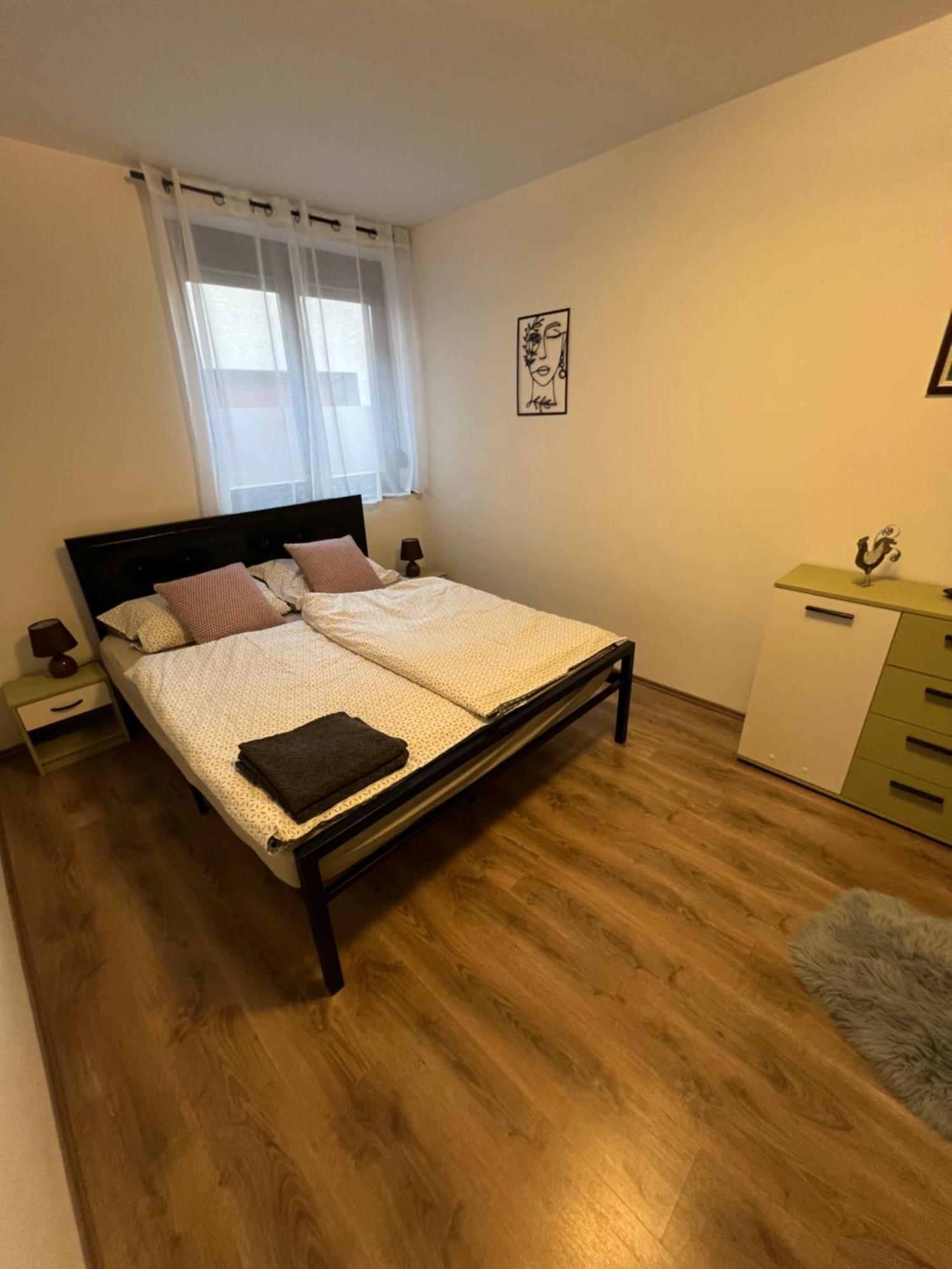 Garay26 Apartman Pécs Exterior foto